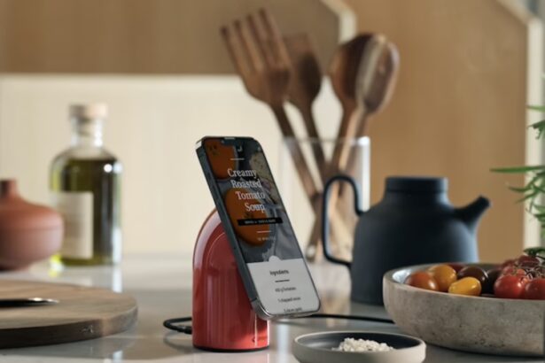 Unisynks neue Stand2 kombiniert 15W Qi2-Ladung mit Design und Flexibilität für Alltag und Büro.